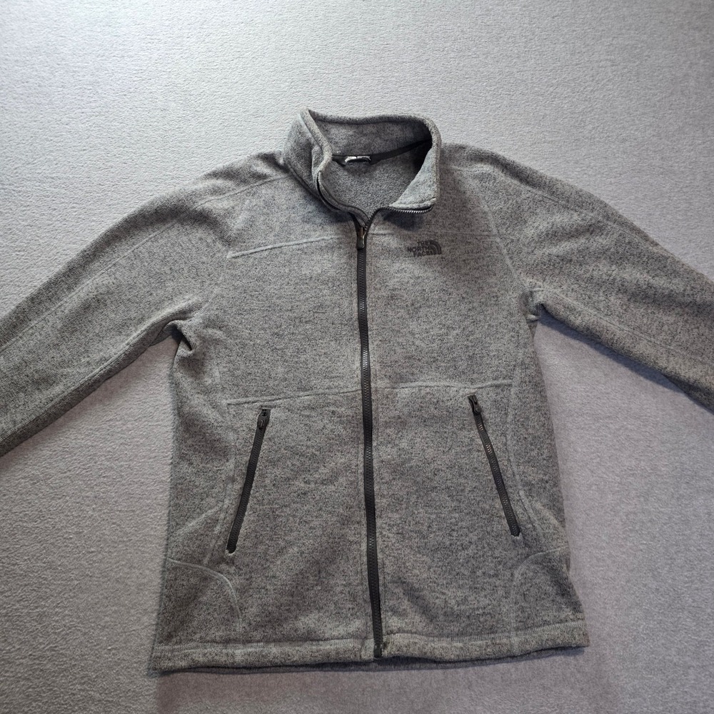 The North Face Sweater Mens M Gray Fleece Jacket Full Zip Outdoor Hiking Knit